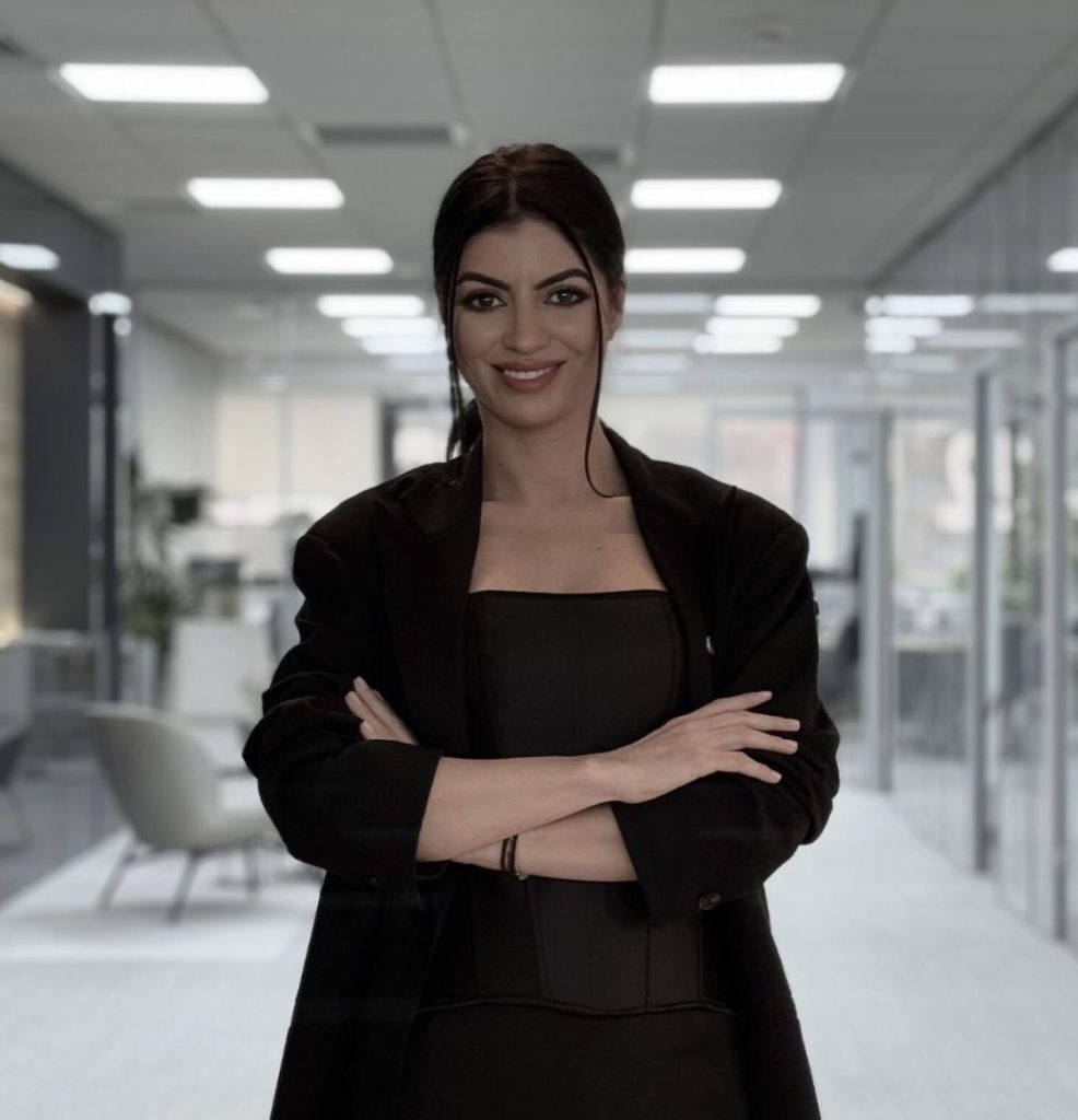 Cum schimbă Carmen Macovei, fondator Pro-HR.ro, recrutarea IT cu soluții digitale