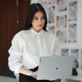 Cumperi un apartament decomandat? Mizează pe experiența Manuelei Halasag, REMAX Klass